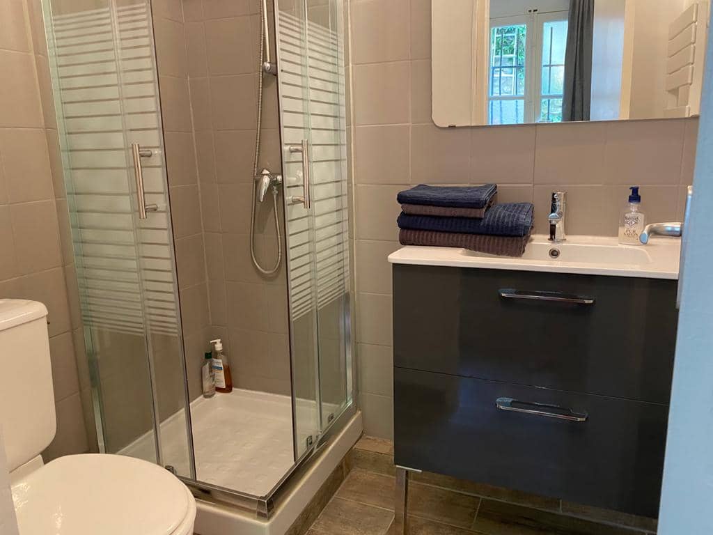 Salle de bain CC intérieur decoration chic