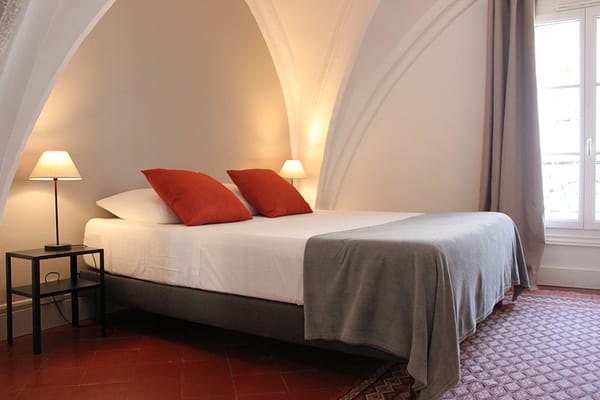 Appartement CT Chambre voutée ogive minimalism vintage design