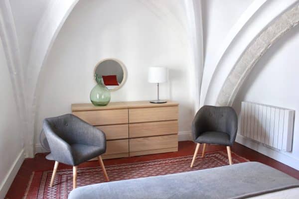 Appartement CT Chambre voutée ogive minimalism vintage design decoration