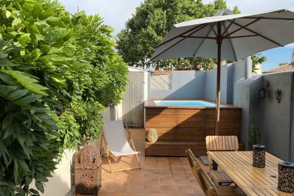 location appartements avignon terrasse sur cour location Terrace pool minimalism design avignon réservation & disponibilités
